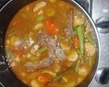 Foto langkah ke 1 dari resep Asem asem solo (Asam asam tulang ayam/ asam asam iga sapi).