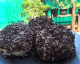 Foto langkah ke 8 dari resep Donat Paha Ayam.