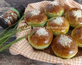 Foto langkah ke 7 dari resep Roti Pandan Kelapa Tanpa Ulen.