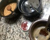 Une image de l'étape 1 de Bouchées 🍬aux graines de sésame 🍂miel🍯.