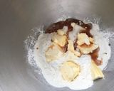 Une image de l'étape 2 de Pâte brisée à la liqueur de pêches.