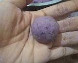 Foto langkah ke 3 dari resep Klepon Ubi Ungu🍠💜✨.