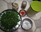 A picture of step 1 of Methi Thepla.