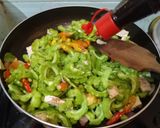 Foto langkah ke 3 dari resep Oseng pare.