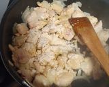 Une image de l'étape 1 de Poulet pâte de Curly😋😋😋.