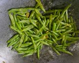 Gambar langkah 1 resipi 26:4:26 - Kacang buncis goreng telur pecah.