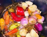 Foto langkah ke 4 dari resep Lontong Kikil Surabaya.