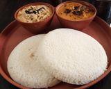 A picture of step 7 of Thatte Idli.