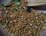 Foto langkah ke 5 dari resep Bumbu Oncom (untuk nasi tutug oncom, taburan surabi, isian combro, isian leupeut).