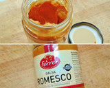 Foto del paso 3 de la receta: Cogollos con langostinos y mayonesa de romesco