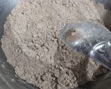 A picture of step 2 of Ragi pinni.