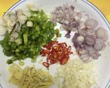 Hình bước làm 5 của món Trứng lòng đào ngâm tương