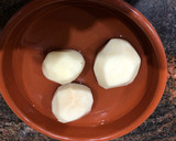 Foto del paso 4 de la receta: Cola de rape en adobo con patatas panaderas al microondas - Lékué