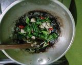 Foto langkah ke 9 dari resep Tumis Caisim Tahu Bakso.
