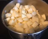 A picture of step 6 of Red Leicester cheese & Potato Pie.