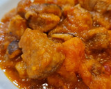 Foto del paso 5 de la receta: Estofado de solomillo de cerdo con boniato y setas