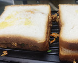 முட்டைமசாலா பிரட் டோஸ்ட் (Eggmasala bread toast recipe in tamil) ரெசிபி ஸ்டேப் 9 புகைப்படம்