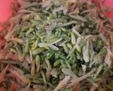 Foto langkah ke 1 dari resep Tumis bunga pepaya teri medan.