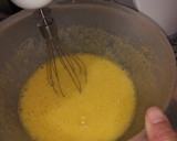 Foto del paso 3 de la receta: Torta invertida de banana sin aceite ni manteca
