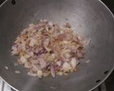A picture of step 3 of Paneer bhurji.