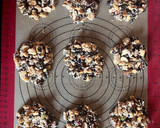 Foto del paso 2 de la receta: Delicias de coco 🥥 y frutos secos 🥜