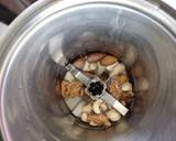 Almond milk smoothie recipe step 2 photo