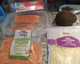 Foto del paso 1 de la receta: Burritos de salmón y verduras (brócolis, zanahorias y aguacate)