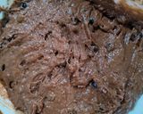 Foto langkah ke 2 dari resep Chocolate Muffin with Oreo (sy pakai chocochip) no mixer.