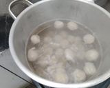 Foto langkah ke 3 dari resep Bakso ayam jamur.