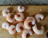 Foto del paso 2 de la receta: Tortilla de acelgas con gambas