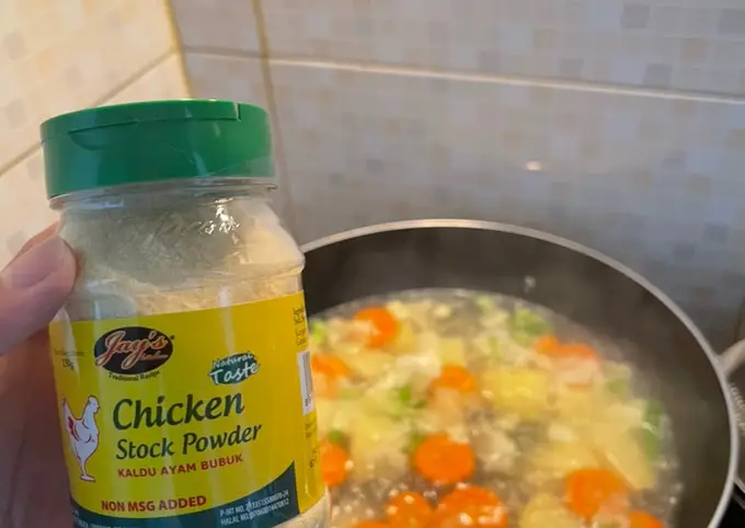 Langkah-langkah untuk membuat Cara bikin Sup Ceker Bening rumahan
