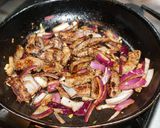 A picture of step 2 of Sautéed Beef Liver with Vegetables.