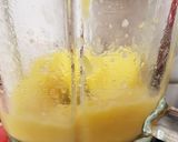 A picture of step 2 of My Mango,Pear & Cornish Ice Cream juice. 😍.