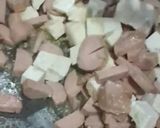 Foto langkah ke 2 dari resep Tumis sosis tahu saus tiram.
