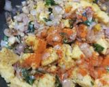 A picture of step 4 of FRIED SPICY DHOKLA.