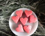 A picture of step 6 of Mini heart cakes.