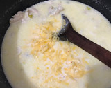 Foto del paso 9 de la receta: Pechuga de pollo a la crema con verdeo