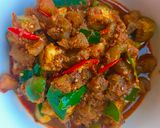 รูปขั้นตอนการทำที่ 4 ของ ผัดพริกแกงเผ็ด หนังวัว