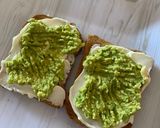 Foto del paso 2 de la receta: Avocado toast 🥑