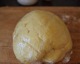 A picture of step 4 of Meatpie 🥟.