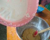 Foto del paso 4 de la receta: Torta con crema y durazno bañado en chocolate