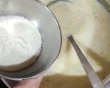 A picture of step 1 of Orange Tutti Frutti Creamwich.