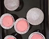 Foto langkah ke 3 dari resep 🍉 Bolkus Semangka Takaran Sendok Newbie🍉.