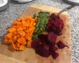 Foto del paso 2 de la receta: Pollo a la parrilla con ensalada cocida