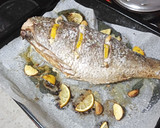 Foto del paso 2 de la receta: Sama al horno con papas arrugás y mojo de pimiento
