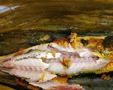 Foto langkah ke 8 dari resep Pepes Ikan Kembung Daun Kemangi.