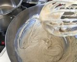 A picture of step 8 of Eggless Rasmalai Cake.