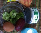 Foto langkah ke 1 dari resep Nugget tuna bit brokoli (MPASI 1+).