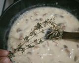 Foto langkah ke 1 dari resep Mi wortel with mushroom sauce.