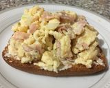 Foto del paso 3 de la receta: Huevo revuelto con queso crema
